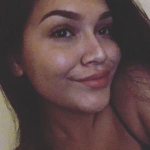 Meet your Posher, Madeline